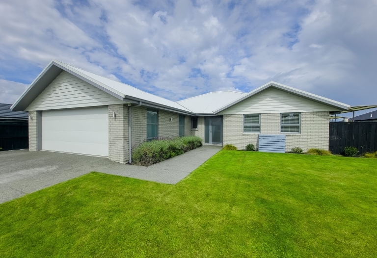 Executive Living in Rose Manor